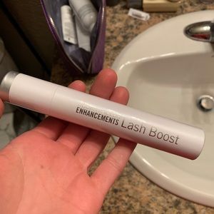 R + F Lashboost